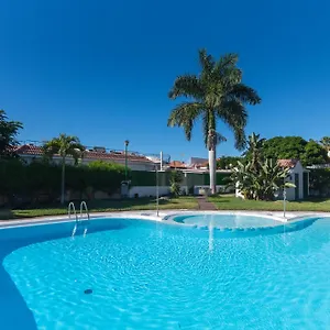 La Casa Blanca A Smart And Sunny,3 Bedrooms House Villa
